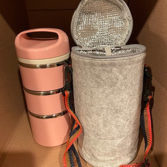 Stackable Lunch Box - Picture 5 of 5